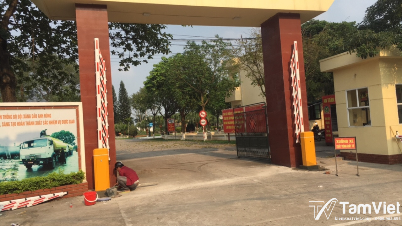 Barie chắn đường